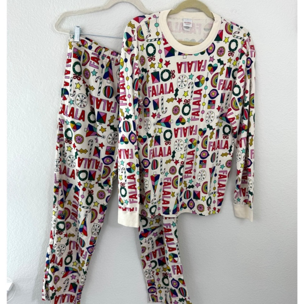 Hannah Anderson cotton pj pajama top stretch cotton knot falalala size M